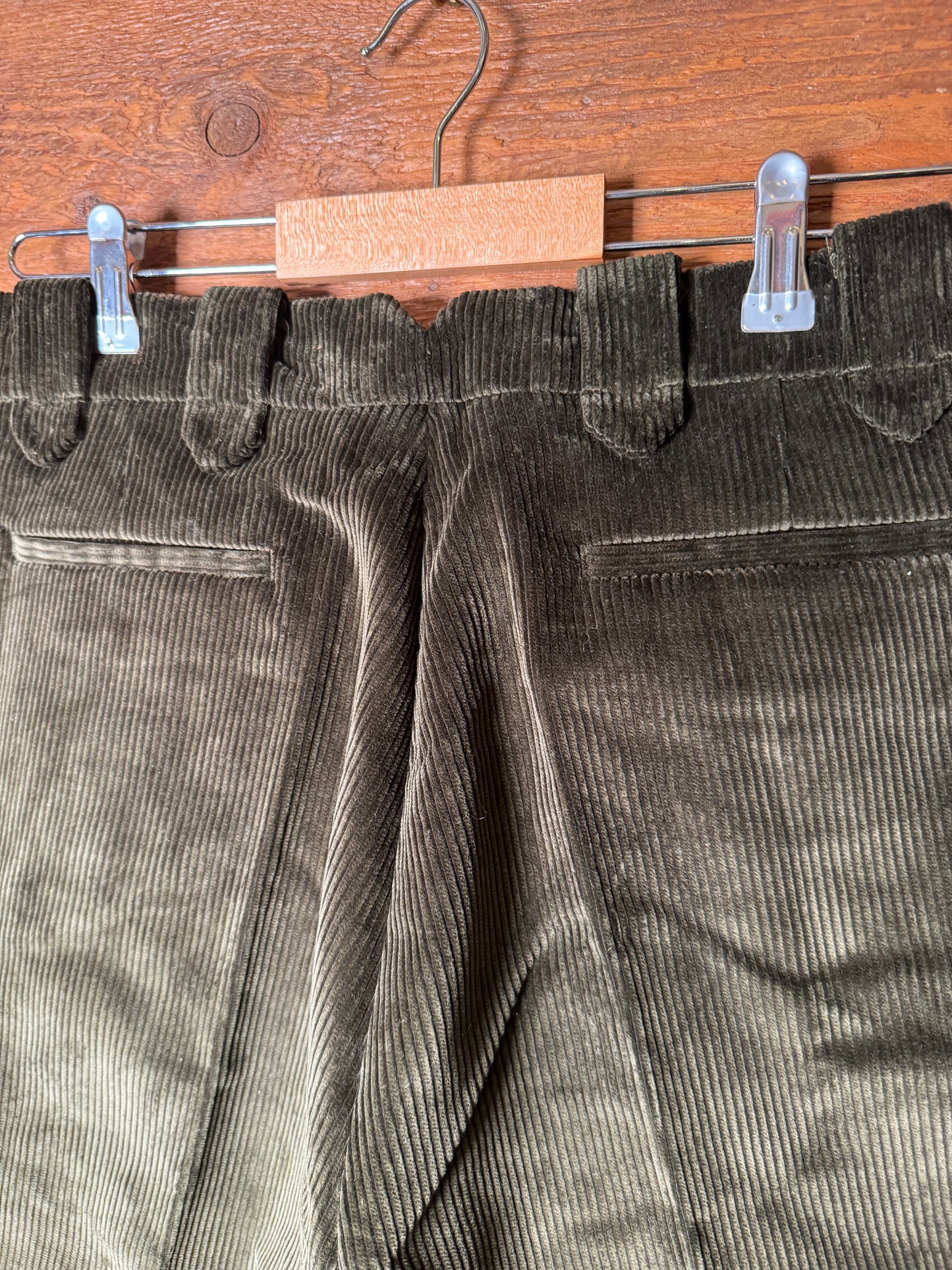 Fleurs de Bagne / Le Pantalon “LE MILORD” コーデュロイトラウザーズ (ブリスベン・モス コーデュロイ)