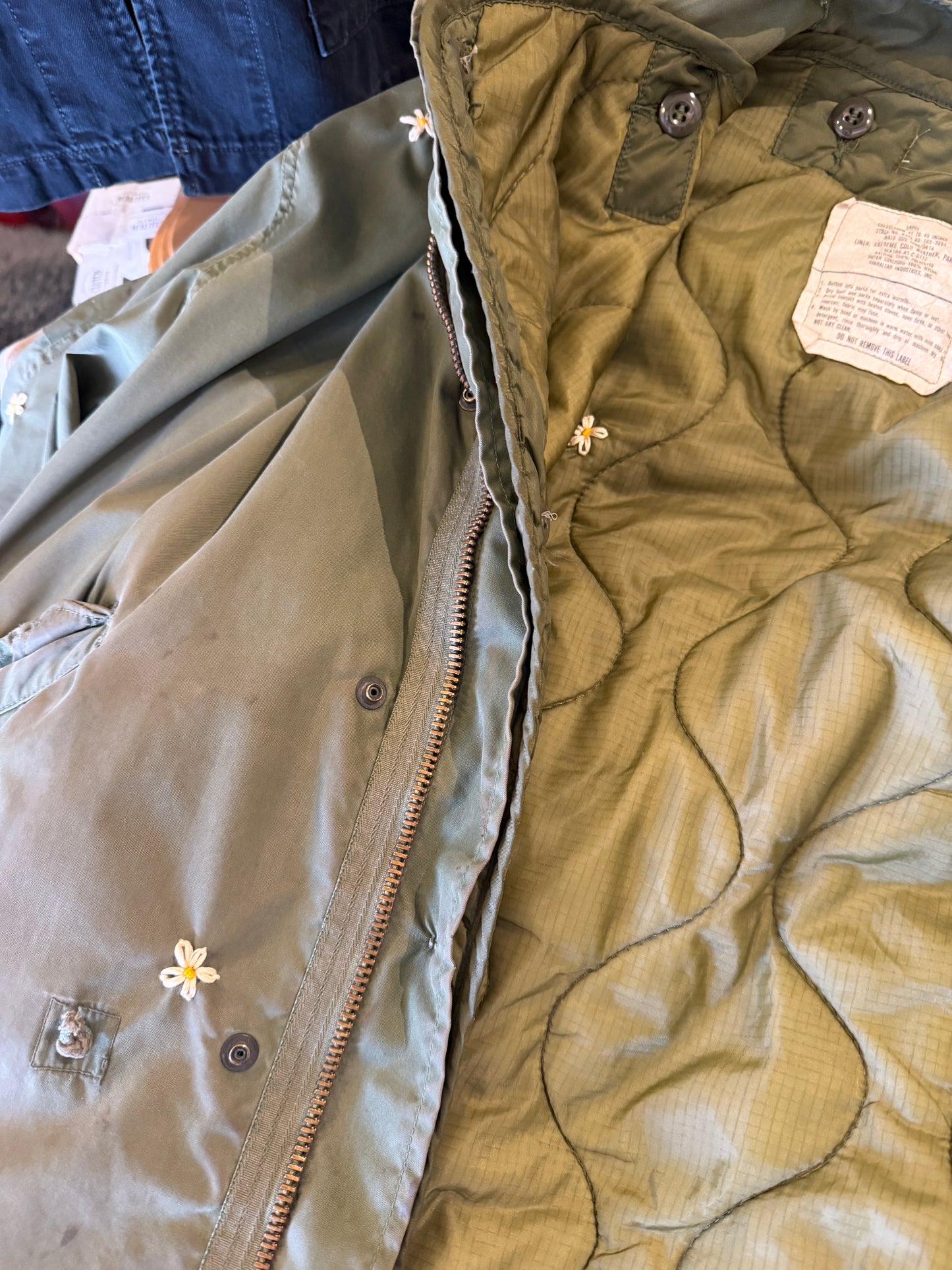 <新入荷>SHANANA MIL<シャナナミル>Daisy®️ sizeL US ARMY M-65 ’フィッシュテイル' パーカ用ライナー SM60