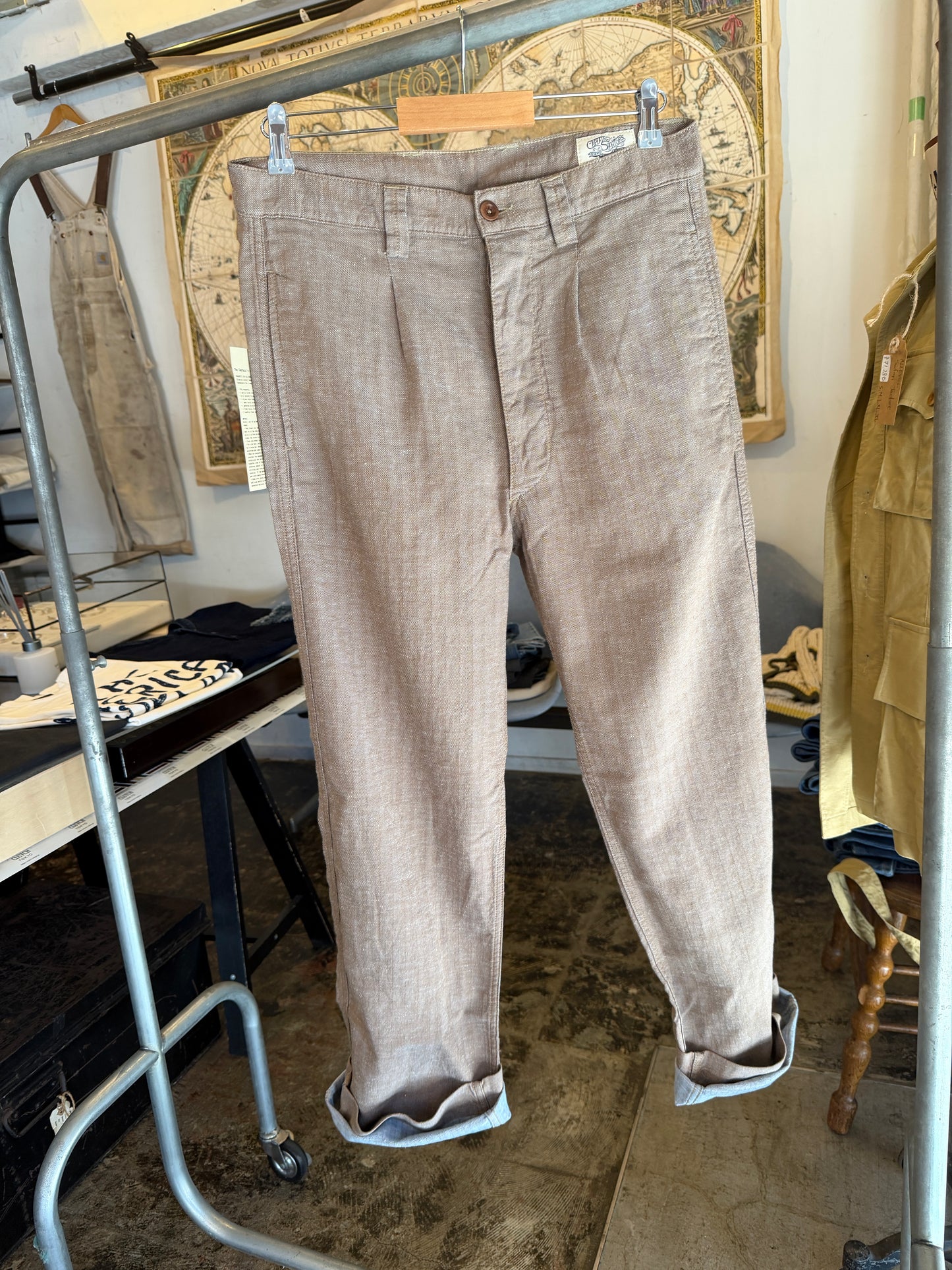 日本上陸！ CAPTAIN SANTORS  Legionario Pants コットンxリネン　ヘリンボーントラウザーズ Made in Italy