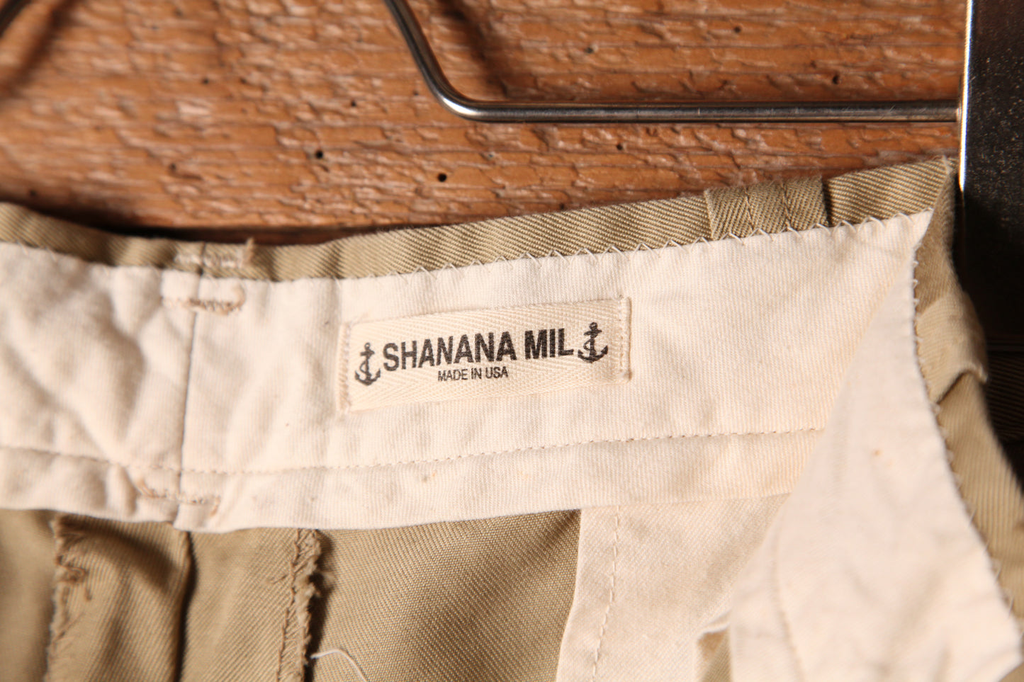 SHANANA MIL<シャナナミル> US ARMY KHAKI TROUSERS チノパン L（W34インチ相当）