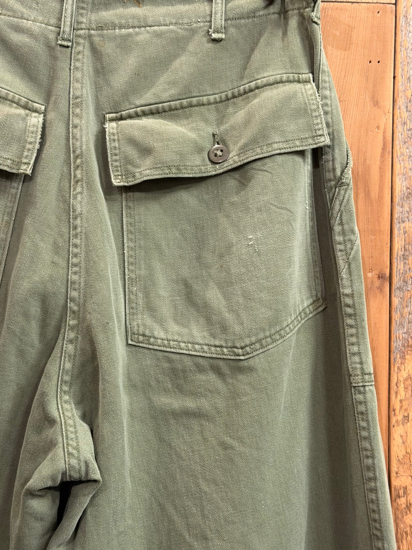 SHANANA MIL<シャナナミル>　US ARMY '50s OG-107 Re-make Trousers  ボタンフライ 実寸W30 相当_SM74