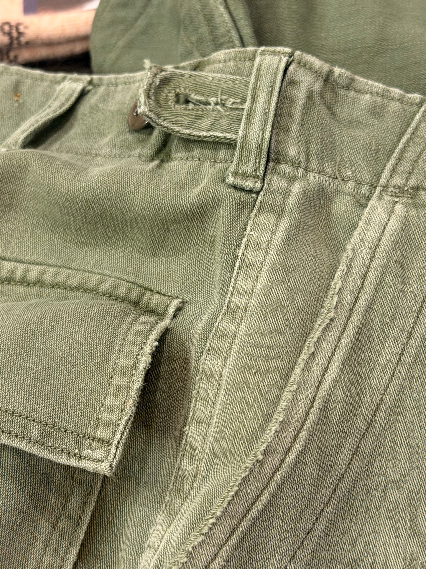 SHANANA MIL<シャナナミル>　US ARMY '50s OG-107 Re-make Trousers  ボタンフライ 実寸W30 相当_SM74