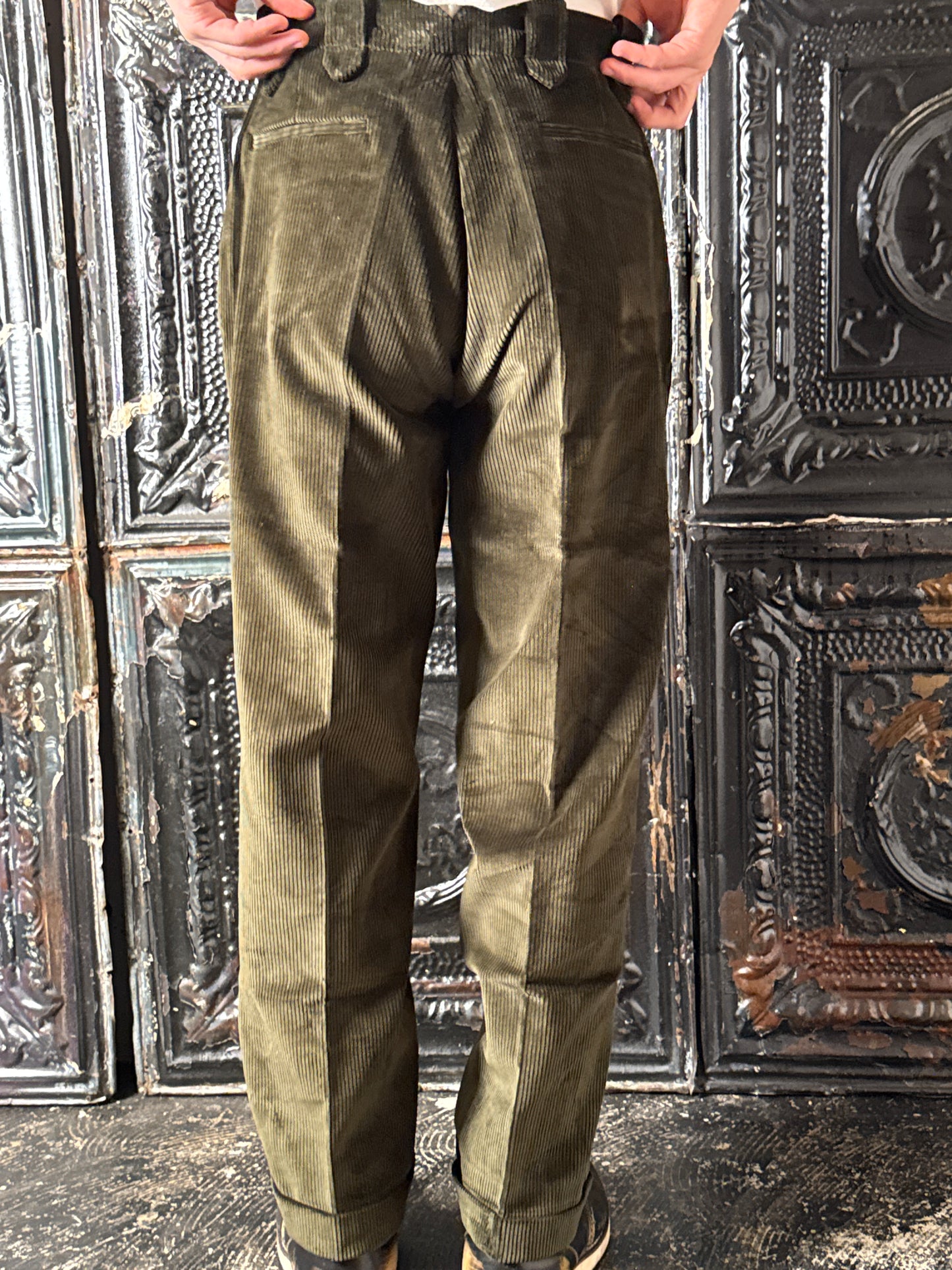 Fleurs de Bagne / Le Pantalon “LE MILORD” コーデュロイトラウザーズ (ブリスベン・モス コーデュロイ)