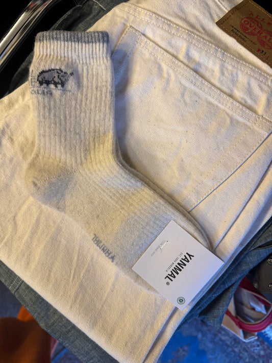 YANMAL　ウール100％ウィメンズソックス　オフホワイト ワンポイント