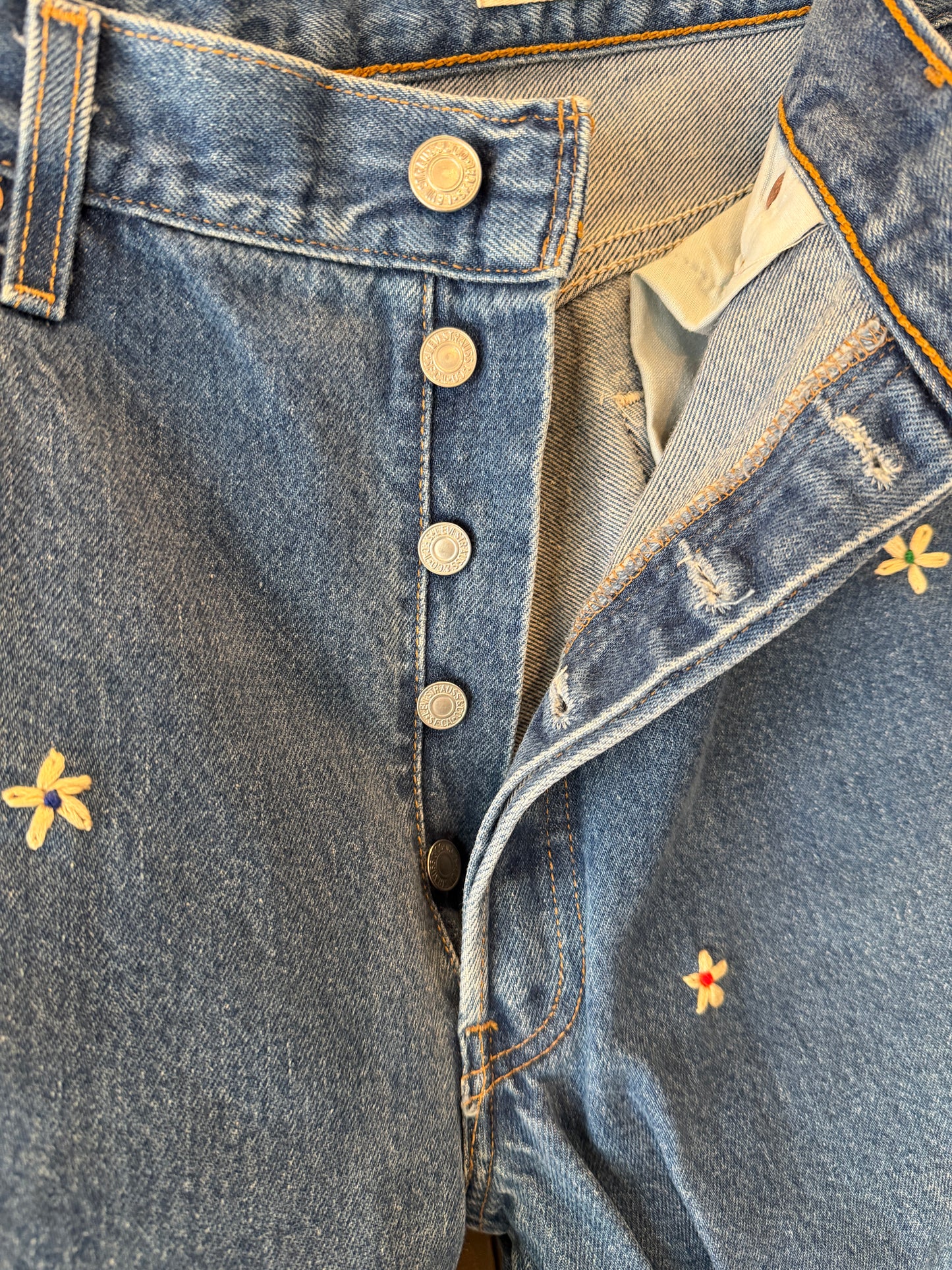 SHANANA MIL<シャナナミル>　Levi's 501 HAND CUSTOM JEANS W35（実寸33インチ相当）_SM26
