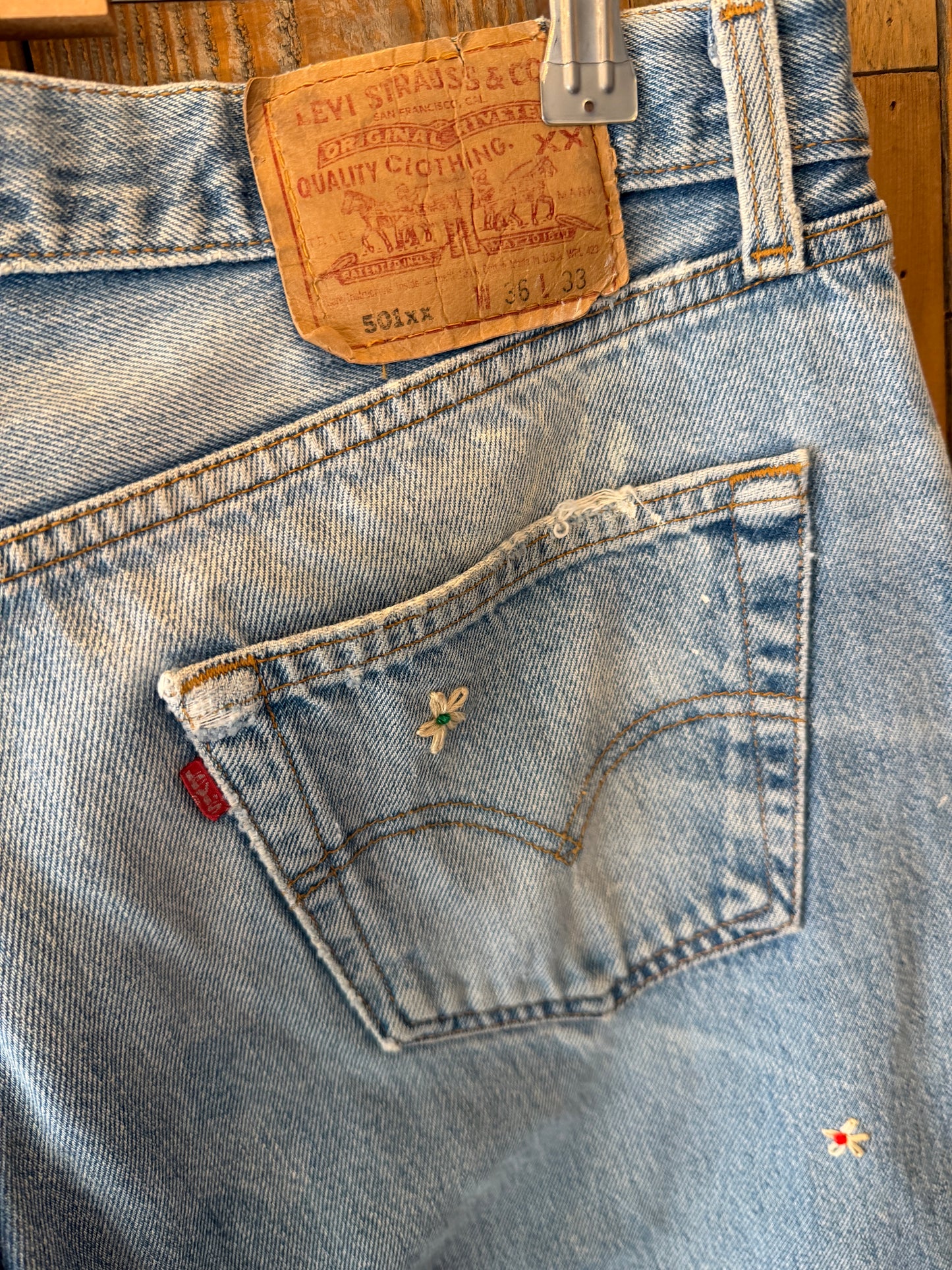 人気のハードダメージ！　SHANANA MIL<シャナナミル>　Levi's 501 HAND CUSTOM JEANS W36（実寸34インチ相当）_SM48