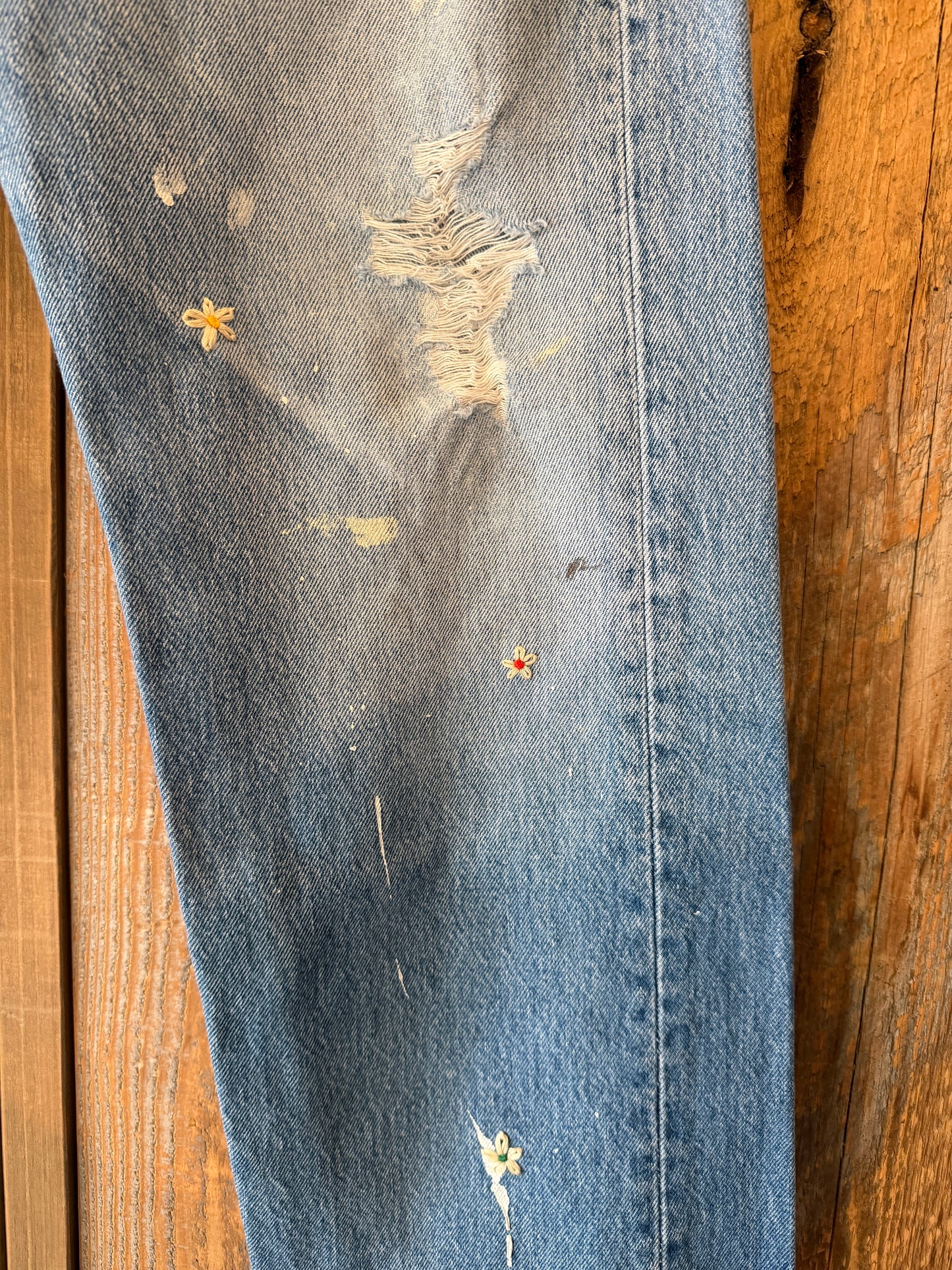 人気のハードダメージ！　SHANANA MIL<シャナナミル>　Levi's 501 HAND CUSTOM JEANS W36（実寸34インチ相当）_SM48