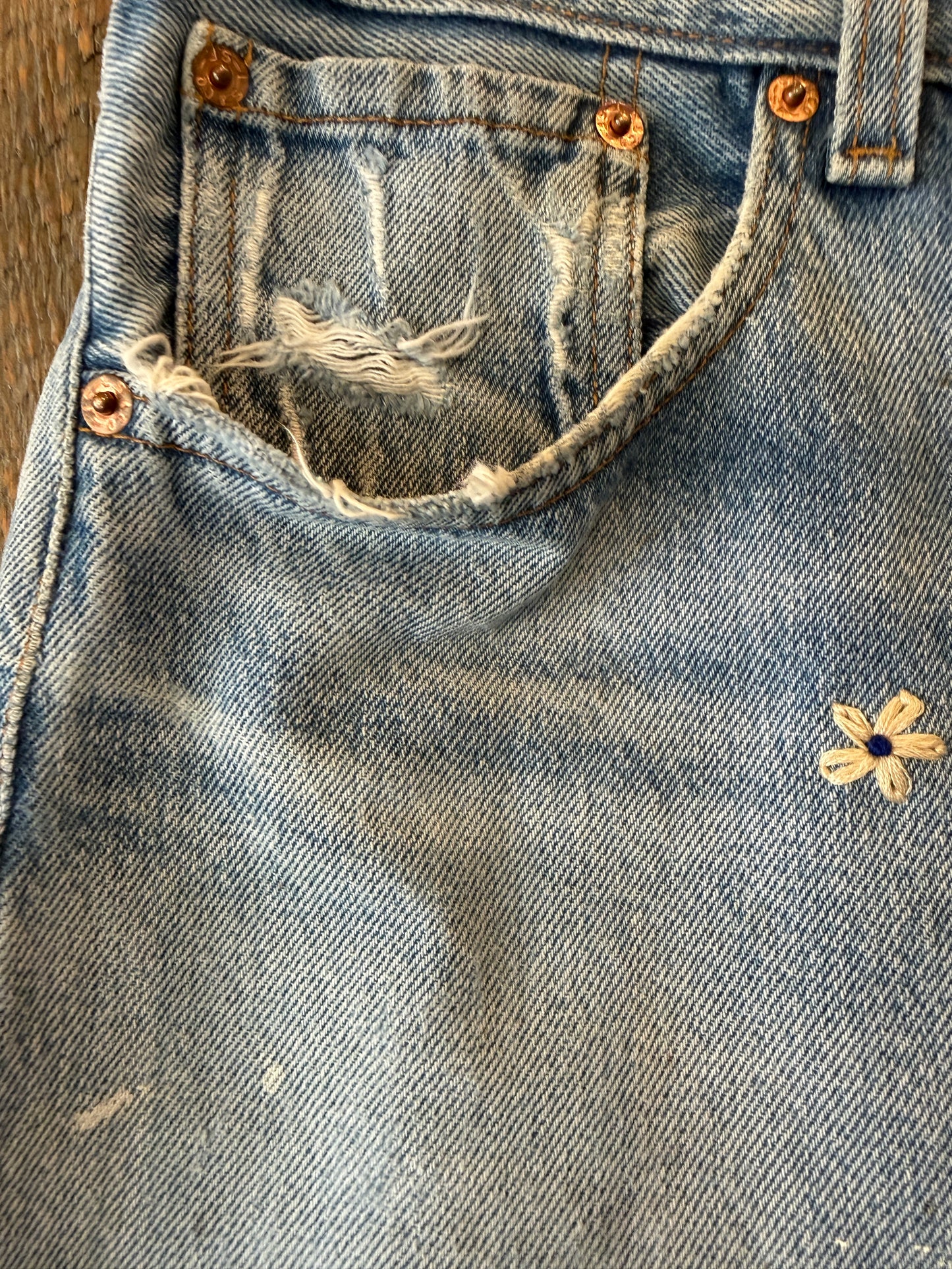 人気のハードダメージ！　SHANANA MIL<シャナナミル>　Levi's 501 HAND CUSTOM JEANS W36（実寸34インチ相当）_SM48
