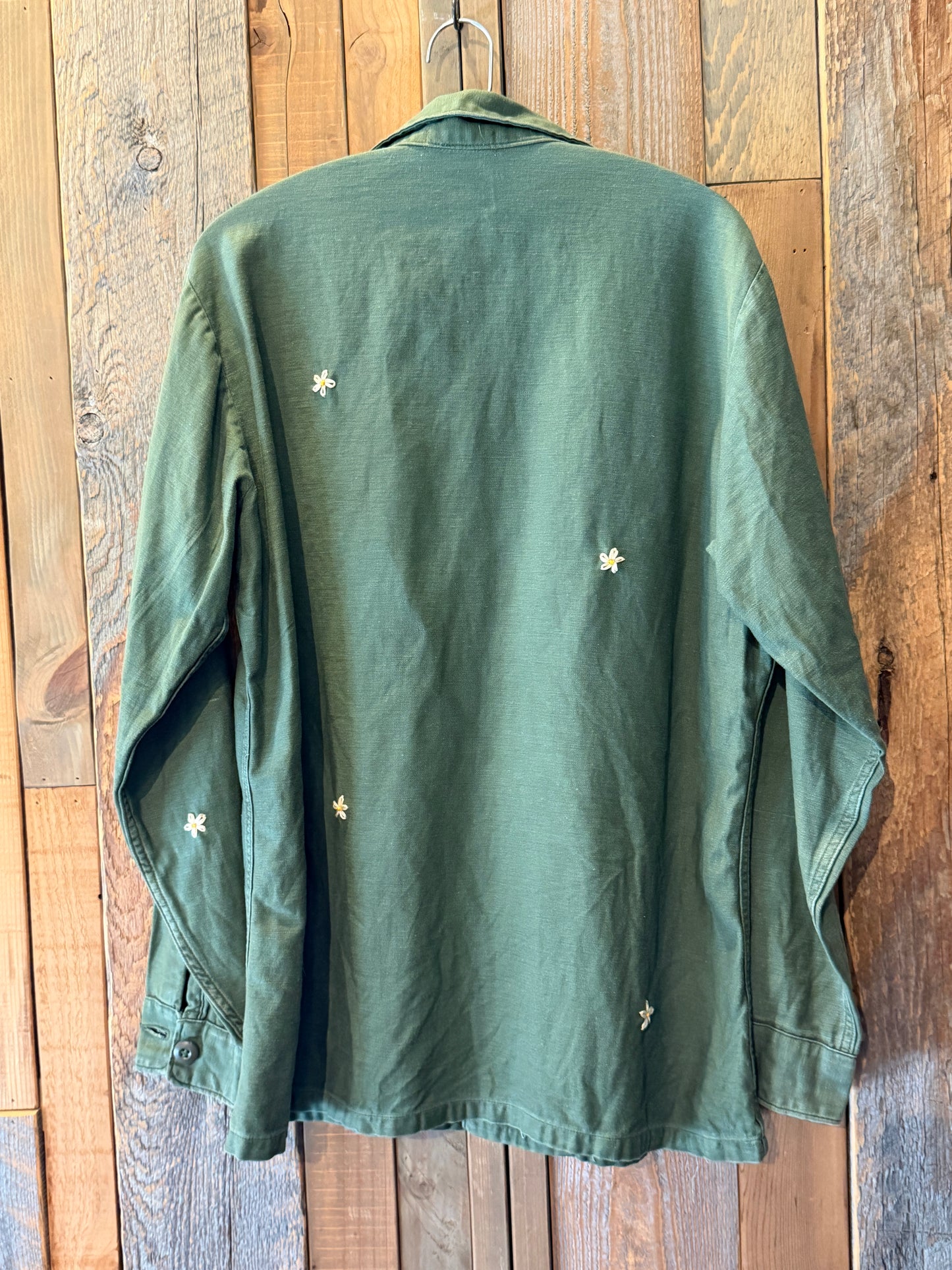 SHANANA MIL<シャナナミル>　US ARMY Re-make Shirts OG107　Size M SM42