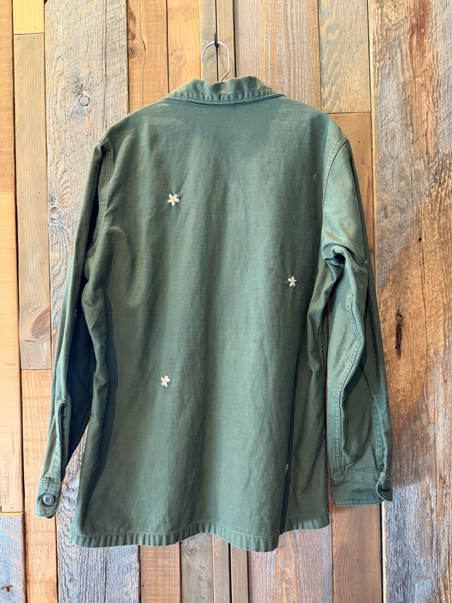 SHANANA MIL<シャナナミル>　US ARMY Re-make Shirts OG107　Size M SM41