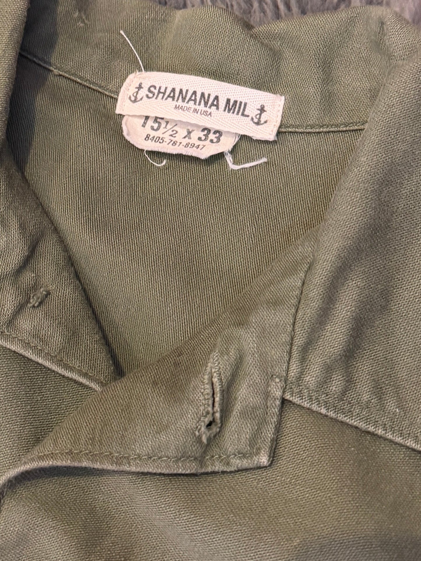 SHANANA MIL<シャナナミル>　US ARMY Re-make Shirts OG107　Size M SM41